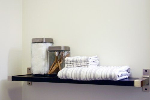 Every guest bath needs wooden guest toothbrushes and mesh poofs! 